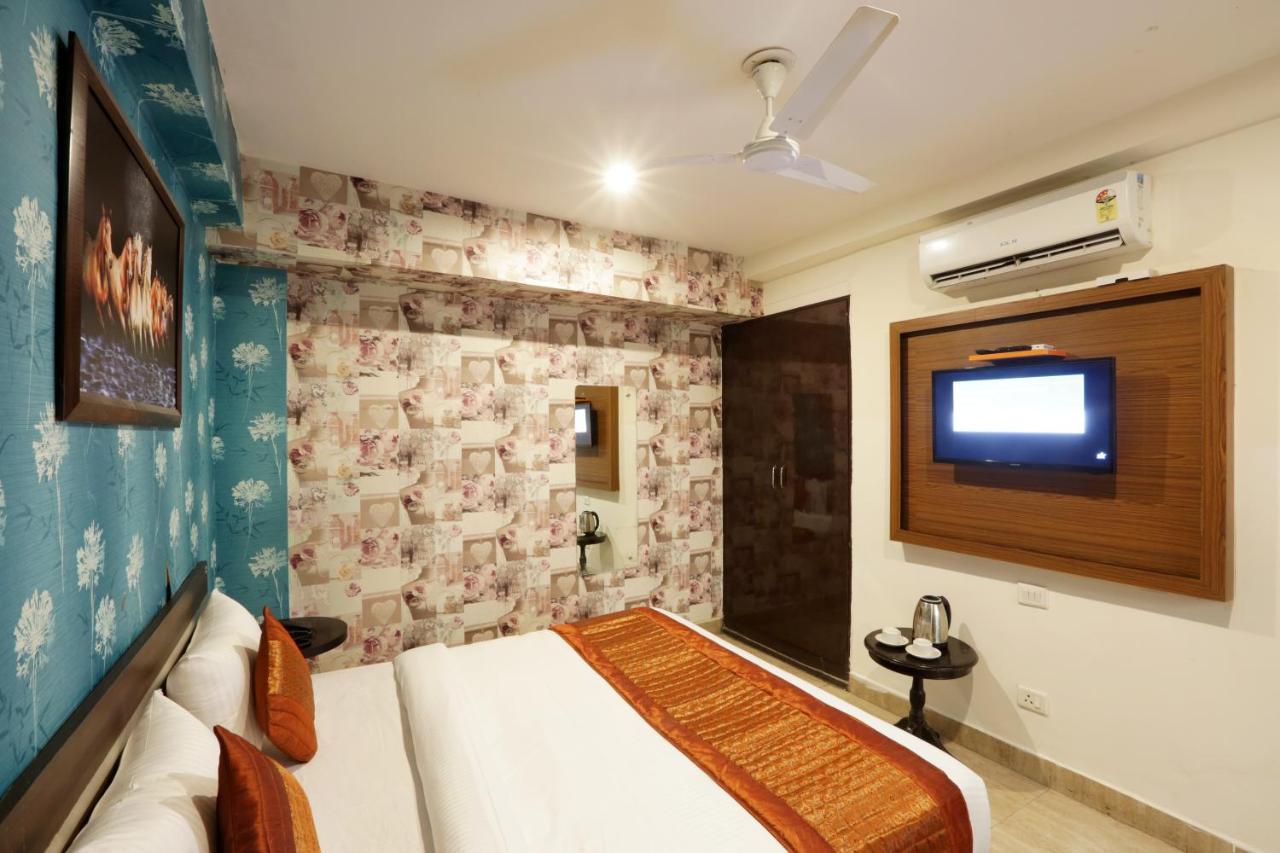 Hotel Ark Suites At Delhi Airport Nova Deli Exterior foto