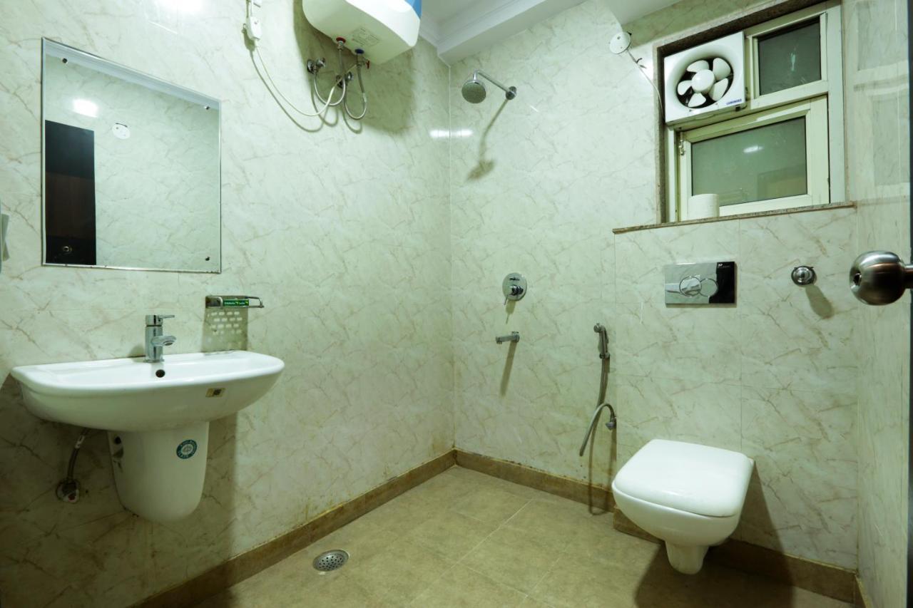 Hotel Ark Suites At Delhi Airport Nova Deli Exterior foto