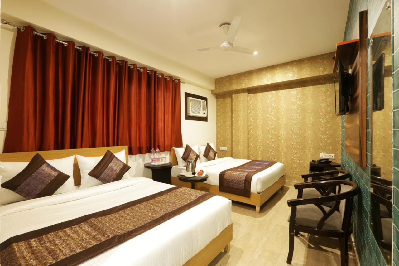 Hotel Ark Suites At Delhi Airport Nova Deli Exterior foto